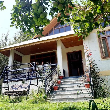 Heavenly Daze Cottage Manāli Exteriör bild